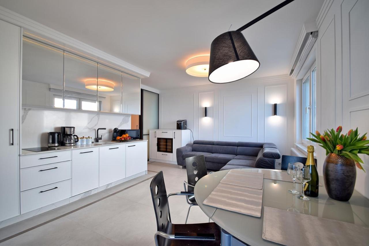 Apartament Perlowy Seaview By Rent Like Home Miedzyzdroje Esterno foto