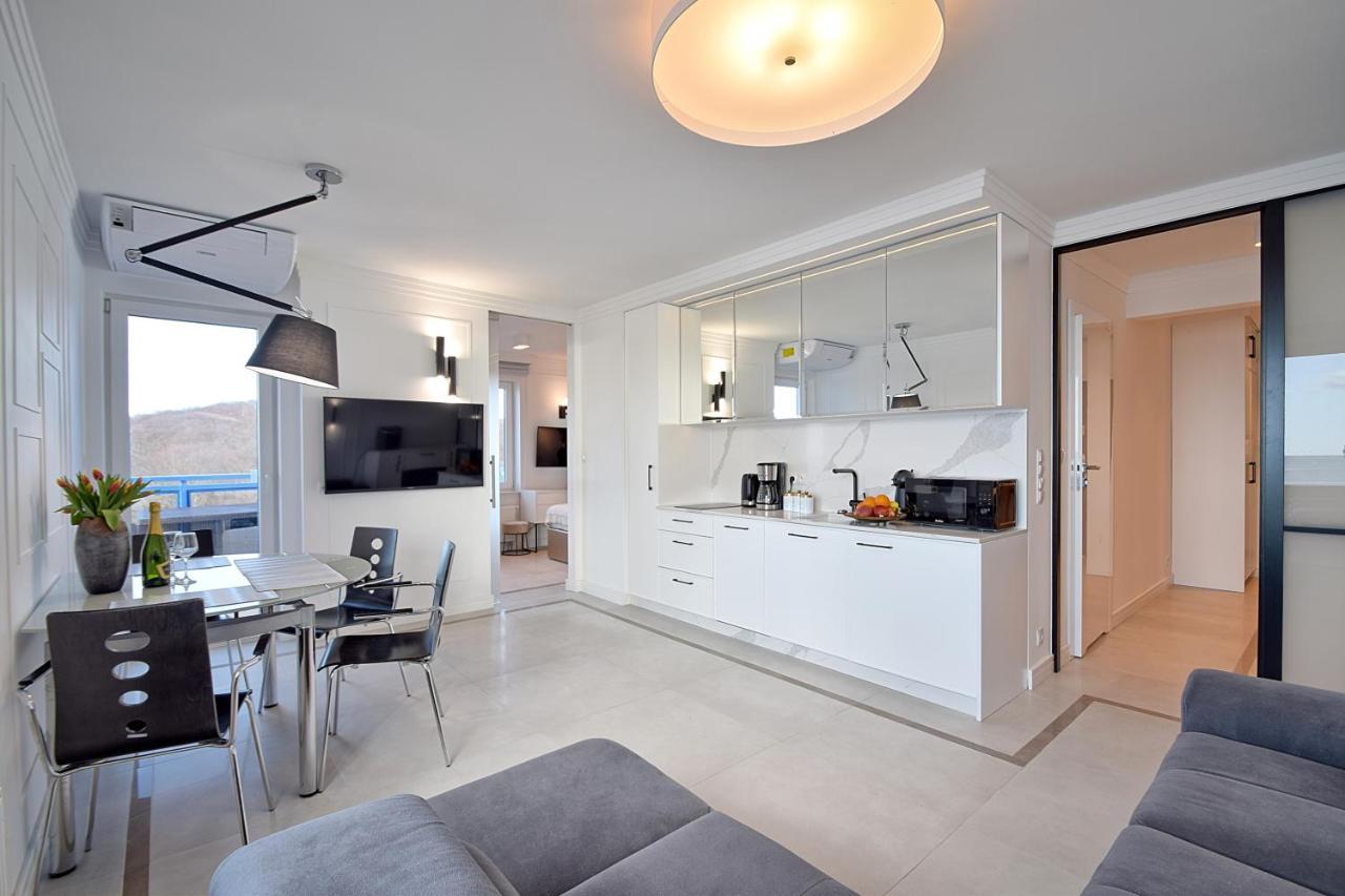 Apartament Perlowy Seaview By Rent Like Home Miedzyzdroje Esterno foto